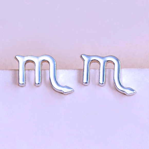 SCORPIO Zodiac Silvertone Stud Earrings on Card NEW! 1118x2 - Picture 2 of 3